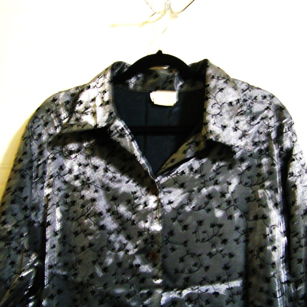 BLACK FLOCKED FLORAL ON SILKY GRAY BLOUSE 2X